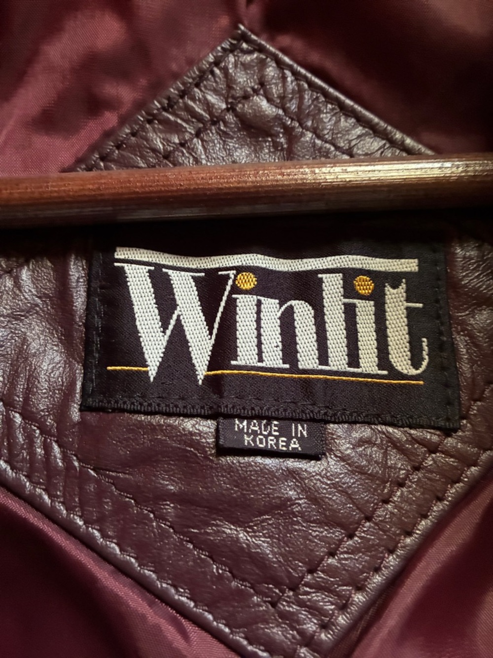 WINLIT Vintage Women's Burgundy Genuine Leather Bomber Jacket - Picture 4 of 6
